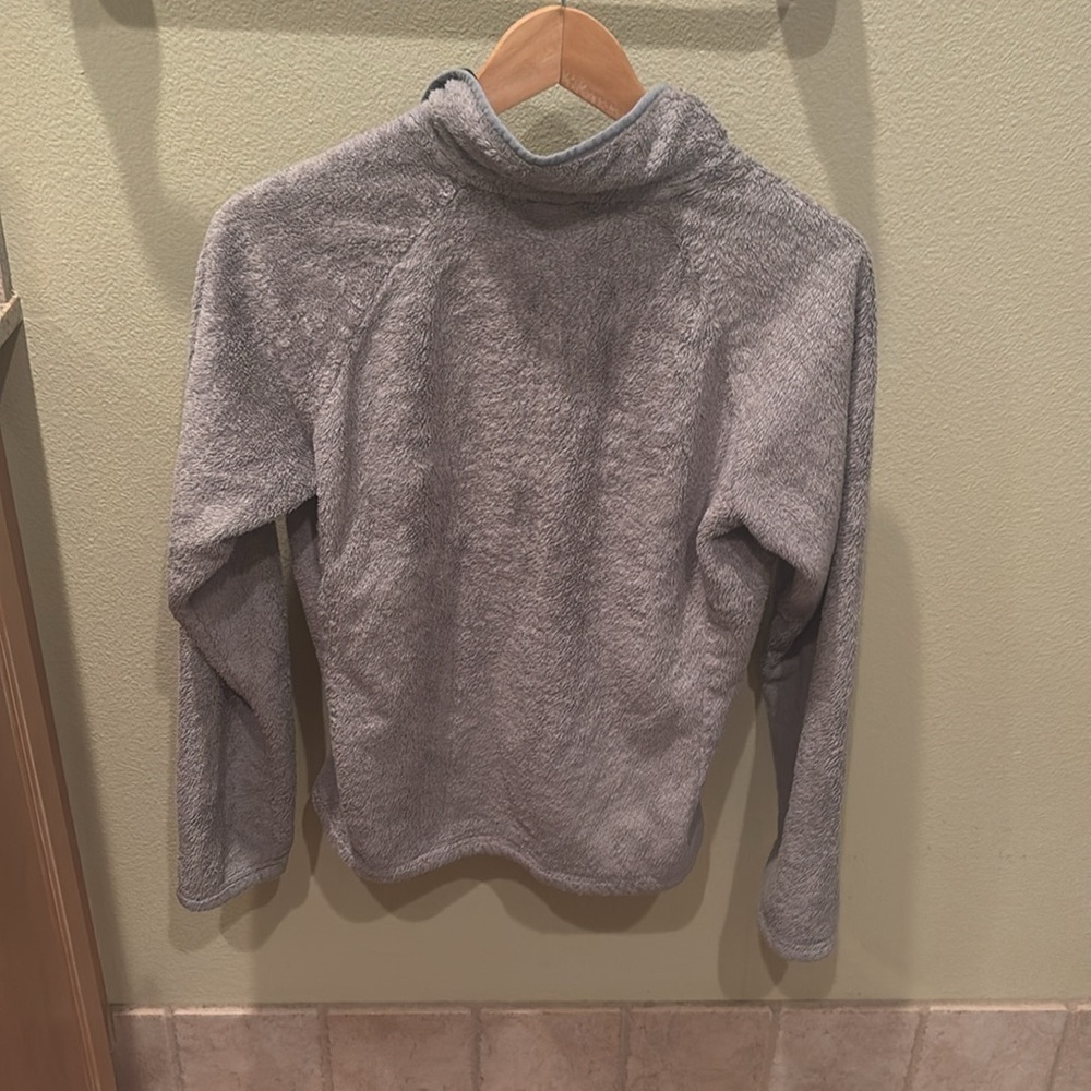 The North Face Gray Fleece pullover Jacket - Picture 9 of 10
